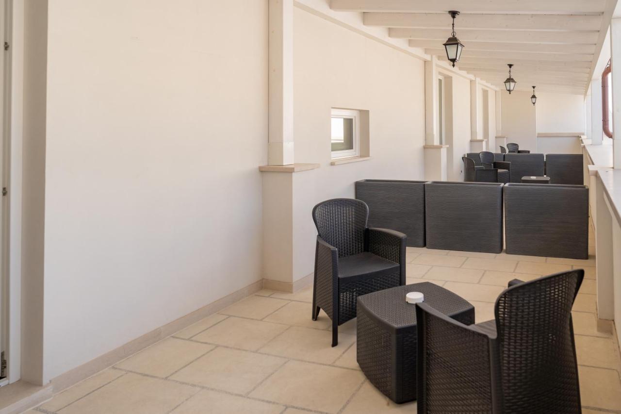 "Corte Mopps" Citta Della Ceramica Grottaglie - Spa Elysium Exteriör bild